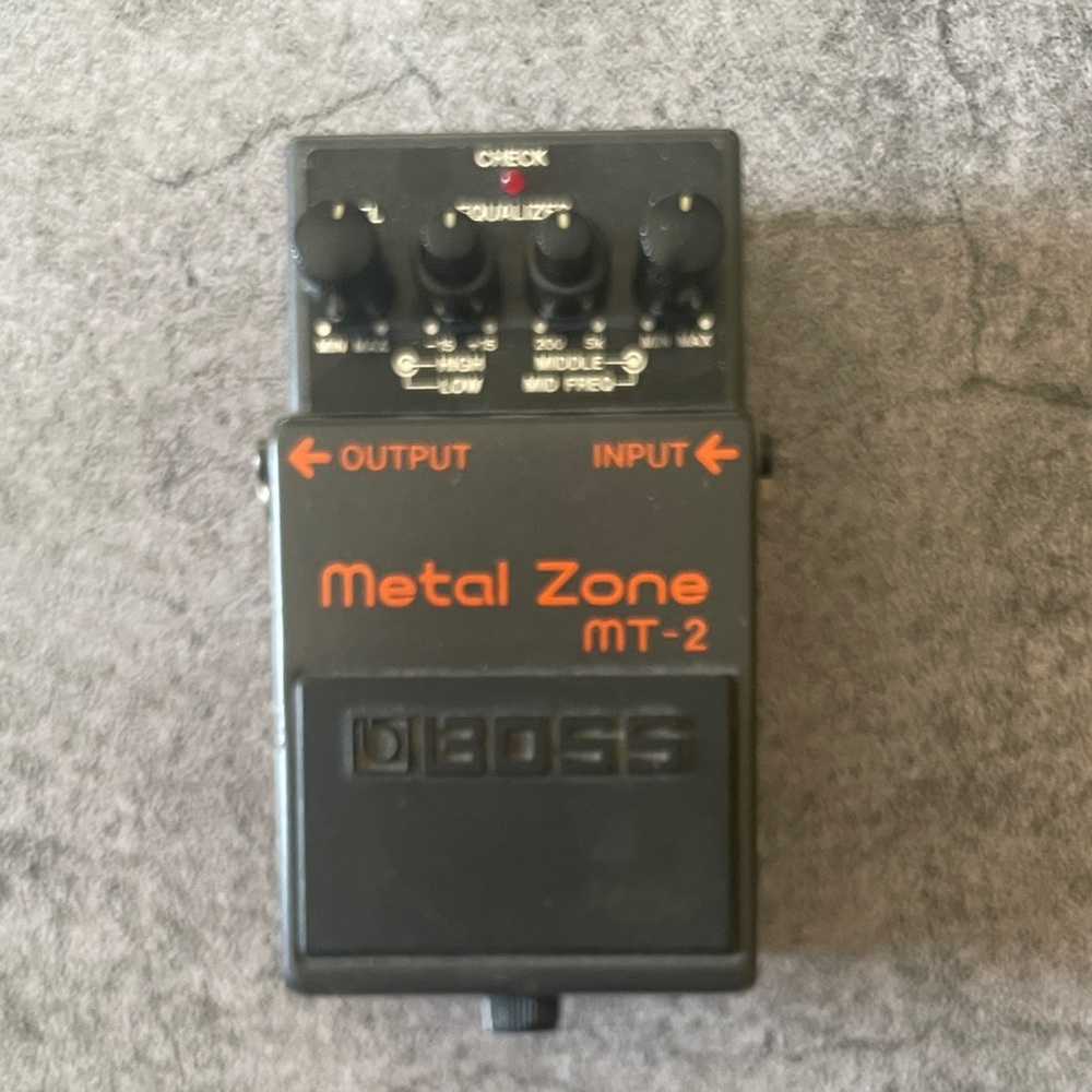 Boss MT-2 Metal Zone Pedal Vintage August 2000